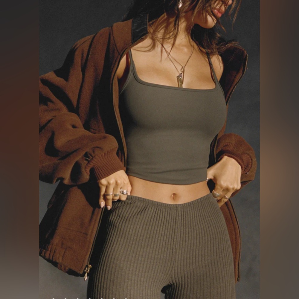Joah Brown - FITTED MINI FLARE PANT - Picture 9 of 14